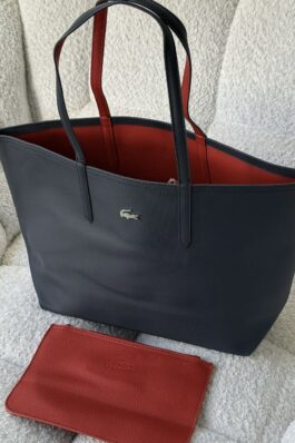 الترند /Lacoste Horizontal شنطة/