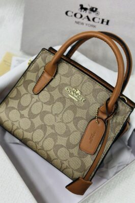 شنطة كوتش حجم 25cm