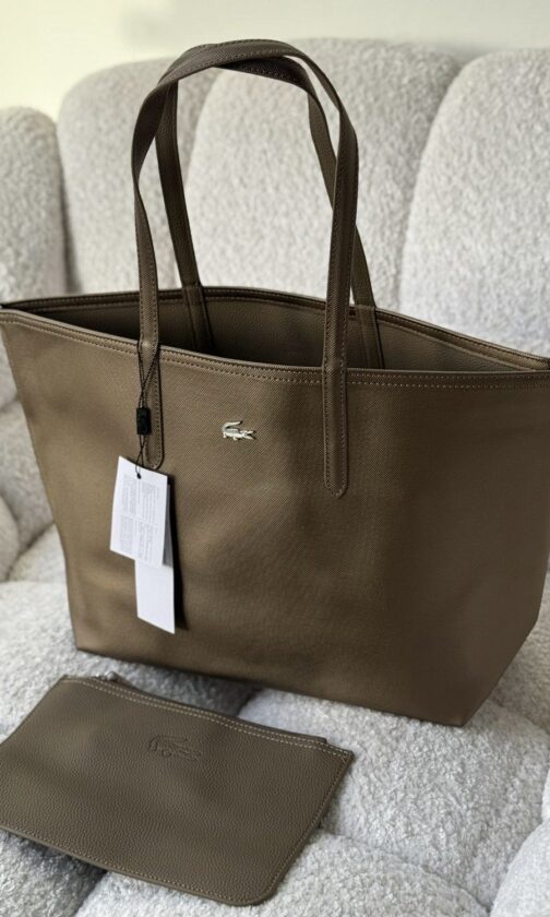 الترند /Lacoste Horizontal شنطة/