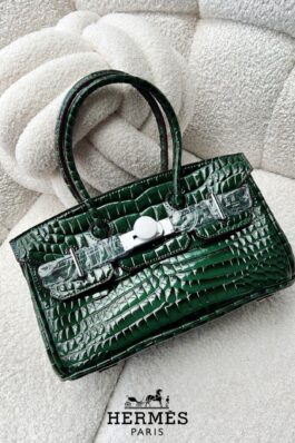 شنطة هيرمز اصدار محدود جلد تمساح