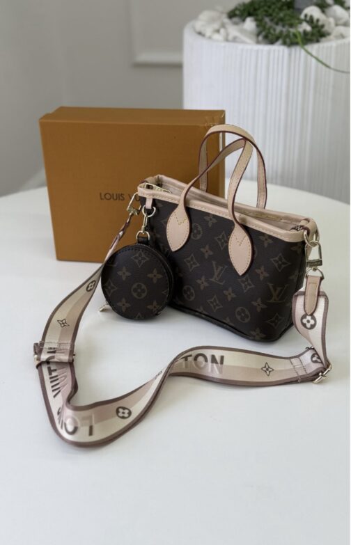 شنطة - Lv Neverfull BB / شامل علبة الشركة