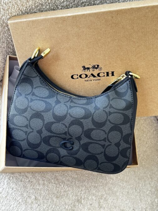 شنطة coach مع يد طويلة +يد قصيرة
