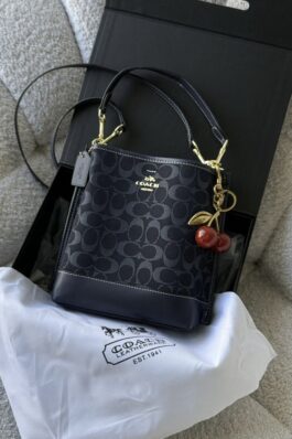 شنتة كوتش مطاول شامل بوكس