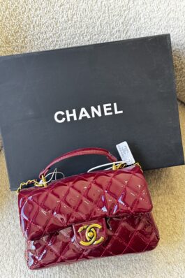 شنطة CHANEL لمعة
