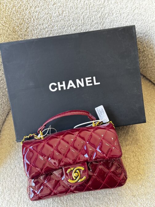 شنطة CHANEL لمعة