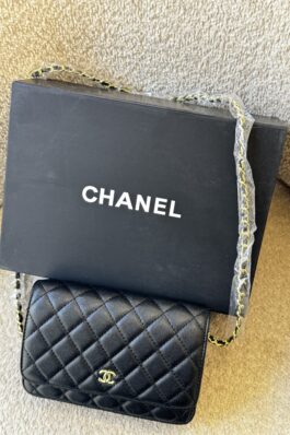 شنطة CHANEL