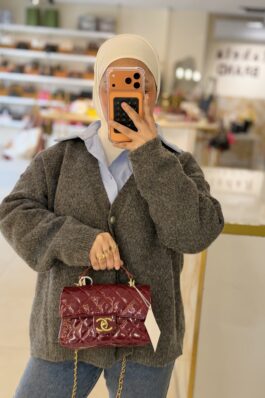 كروس شانيل لون خمري بلمعة