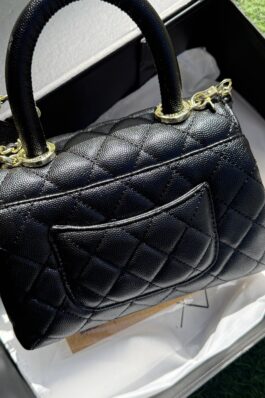 شنطة شانيل جلد كاڤيار