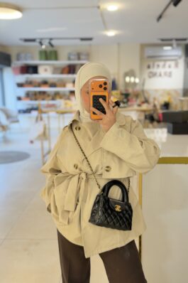 شنتة شانيل لون اسود بلمعة