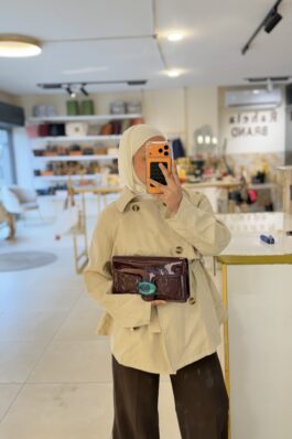 شنتة كوتش تابي لون برغندي بلمعة